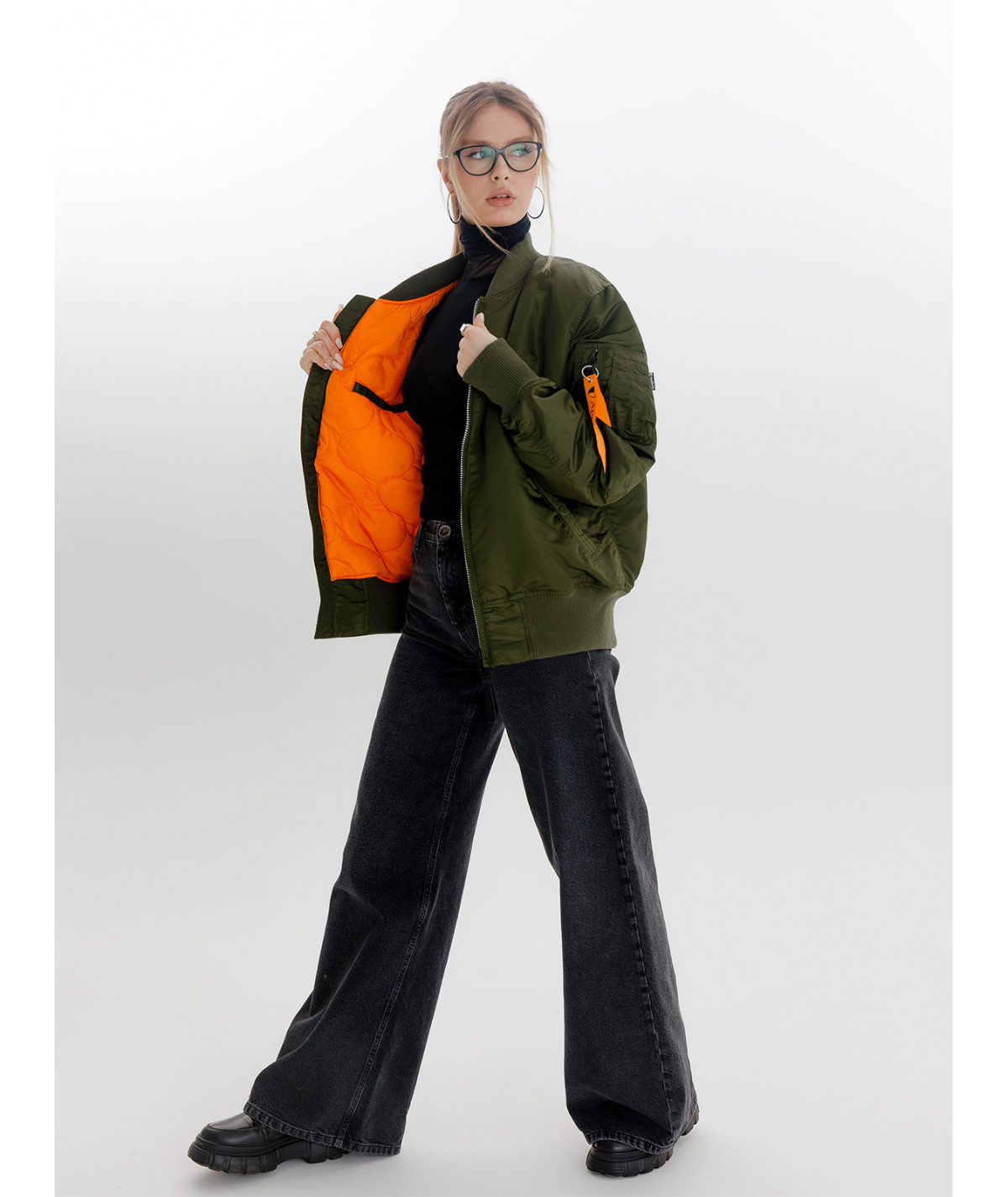 картинка Apolloget B-17 Army Green/Orange от магазинаАполлогет