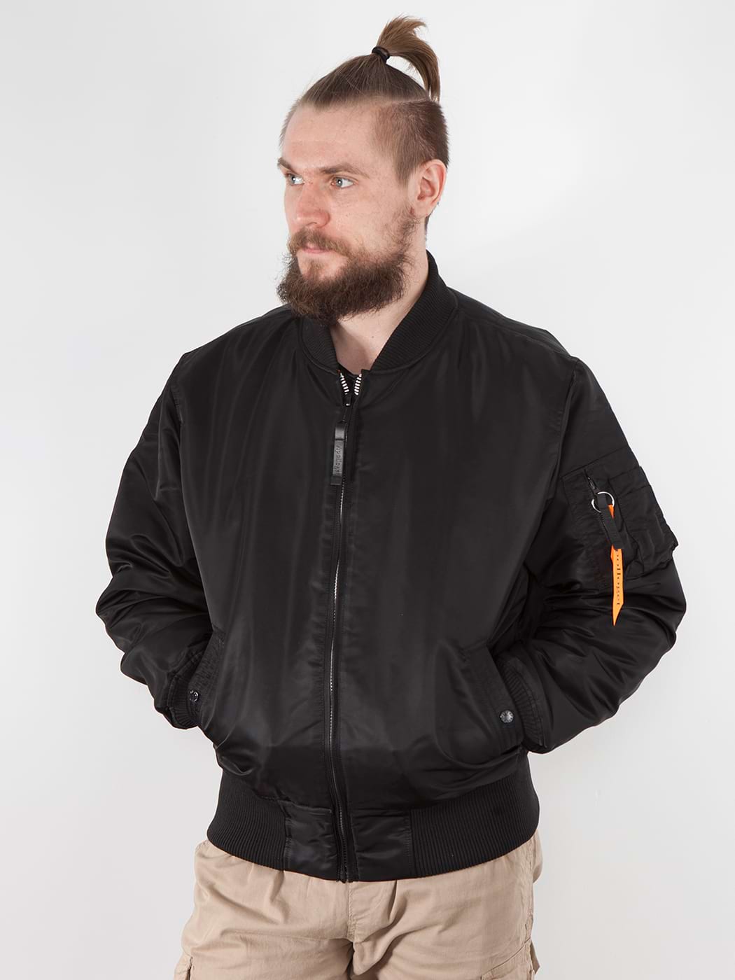картинка Apolloget B-17 Black/Orange от магазинаАполлогет