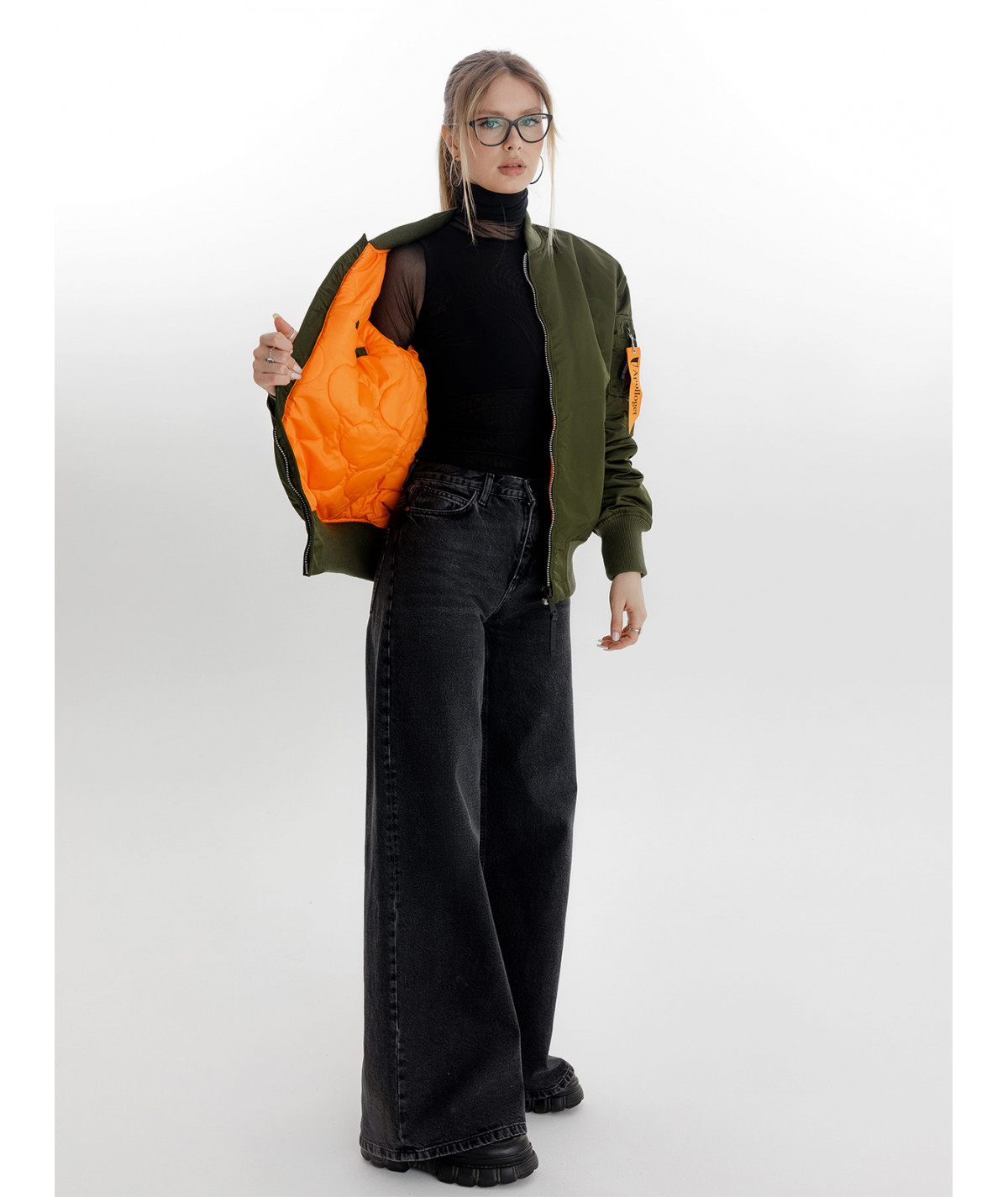 картинка Apolloget B-17 Army Green/Orange от магазинаАполлогет