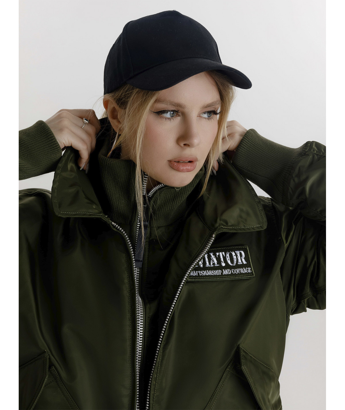 картинка Apolloget AVIATOR Army Green/Army Green от магазинаАполлогет